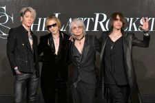 YOSHIKIHYDESUGIZOMIYAVIがバンド結成世界に挑戦 バンド名はザラストロックスターズ まめまめ